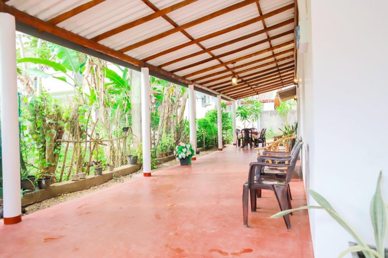 Lagos Mirissa Luaran gambar